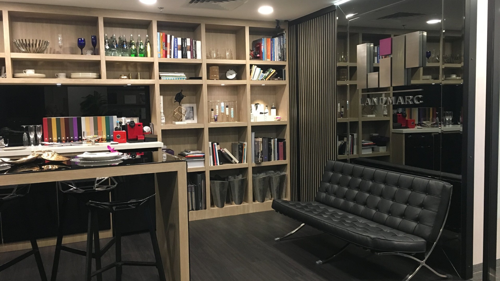 Image of the office
